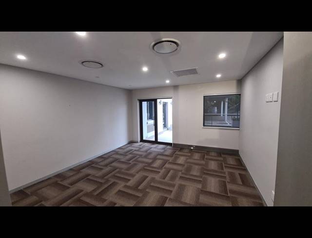 BUSINESS PROPERTY TO RENT IN VORNA VALLEY